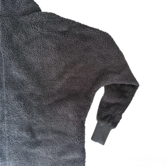 Cozy Black Teddy Jacket - Picture 6 of 7